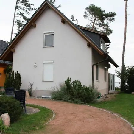 Stilvolle Ferienwohnung Mit Seeblick & Balkon In