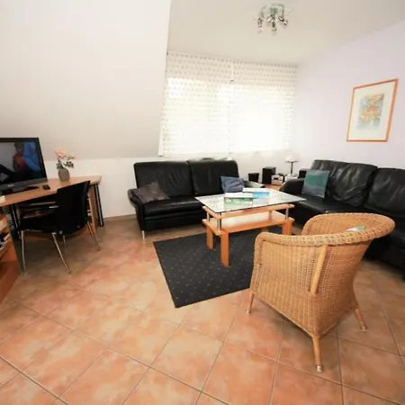 Stilvolle Ferienwohnung Mit Seeblick & Balkon In Апартаменты *