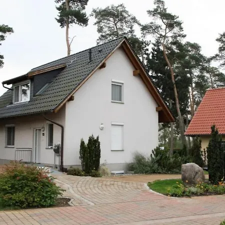 Stilvolle Ferienwohnung Mit Seeblick & Balkon In